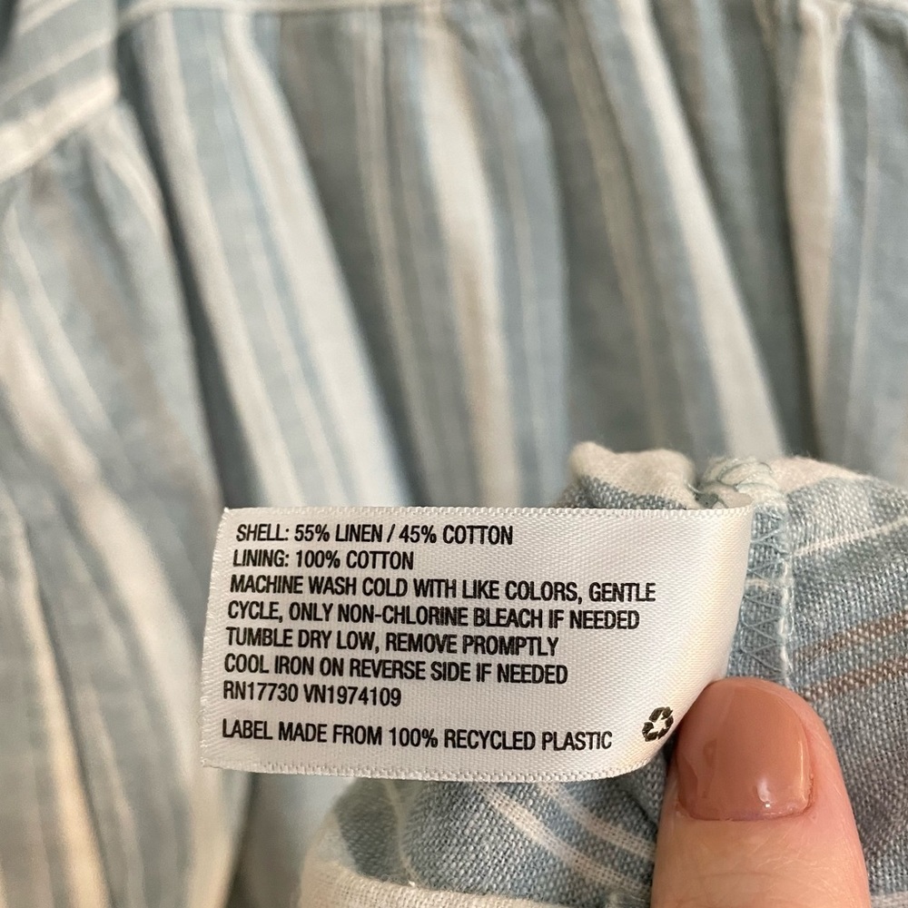 Button Front Linen Sundress - Picture 6 of 7